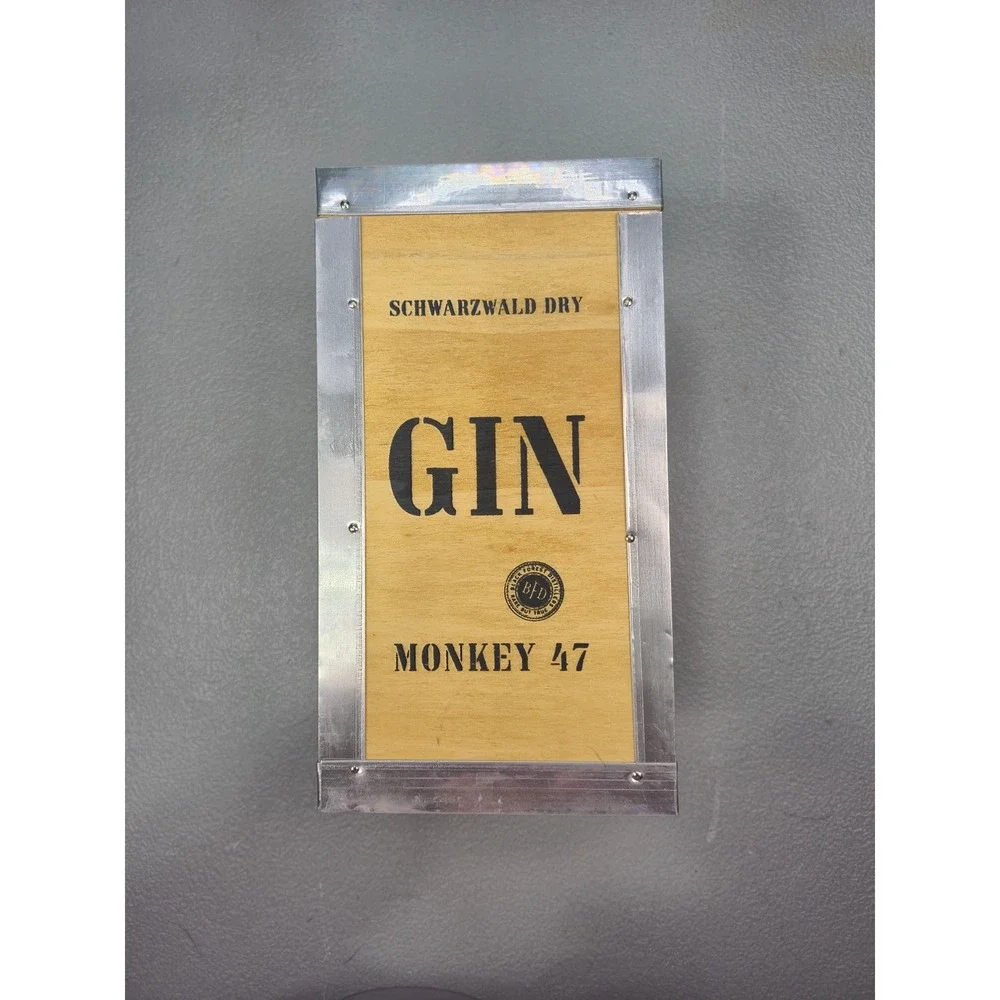 Monkey 47 Gin Wooden Crate Gift Box Schwarzwald Dry Gin Wild Animal Presentation
